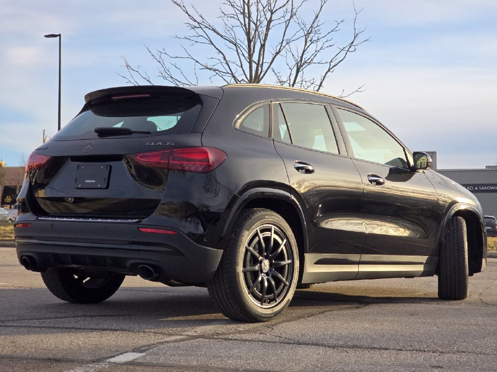 New 2026 Mercedes-Benz GLA 35 AMG 4MATIC image 16