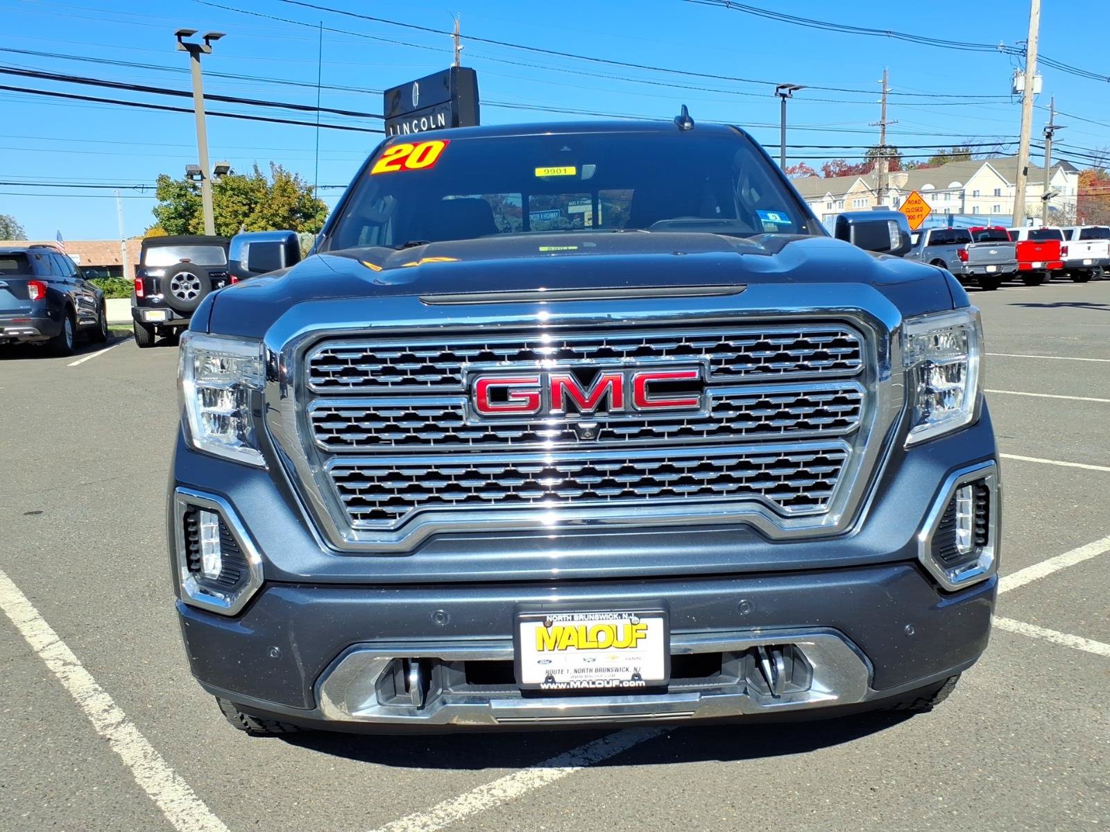 Used 2020 GMC Sierra 1500 Denali w/ Technology Package AWD/4WD image 2