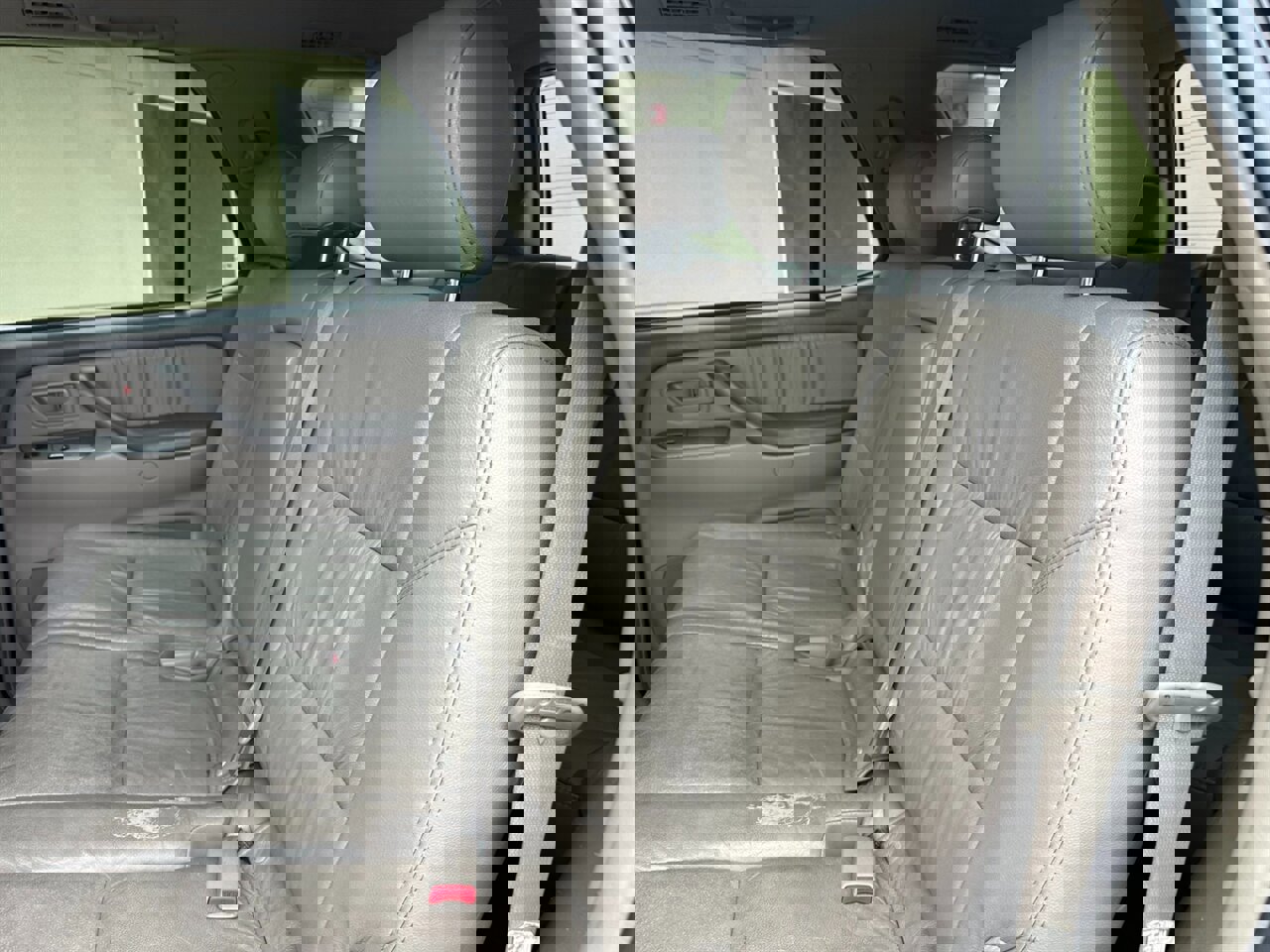 Used 2005 Toyota Sequoia Limited image 21