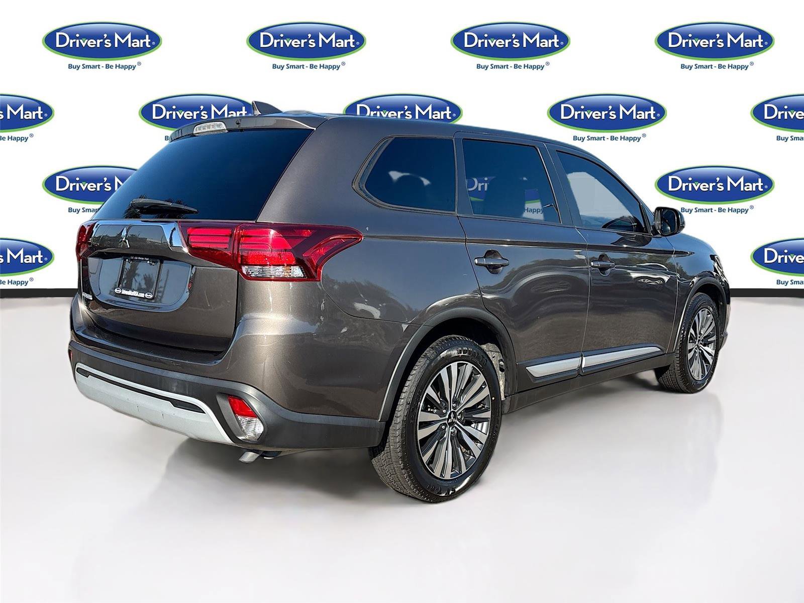 Used 2020 Mitsubishi Outlander ES image 7