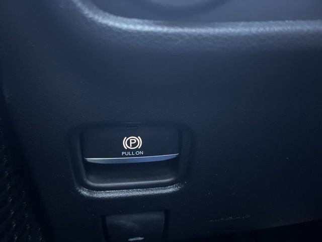 Used 2024 Jeep Grand Cherokee L Overland w/ Trailer Tow Package image 33