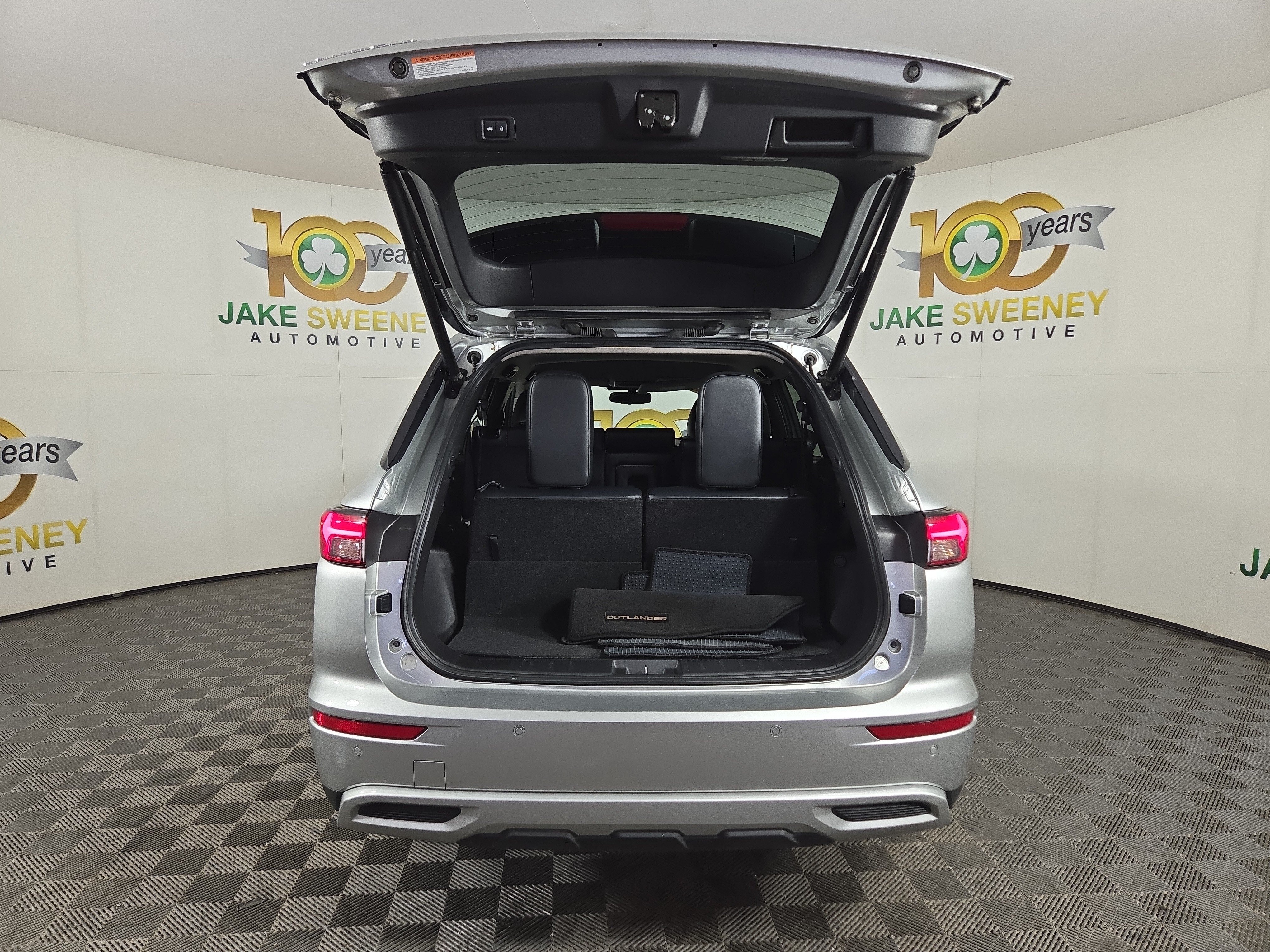 Used 2024 Mitsubishi Outlander SE FWD image 32