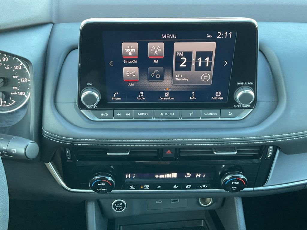 Used 2023 Nissan Rogue SV AWD/4WD image 13