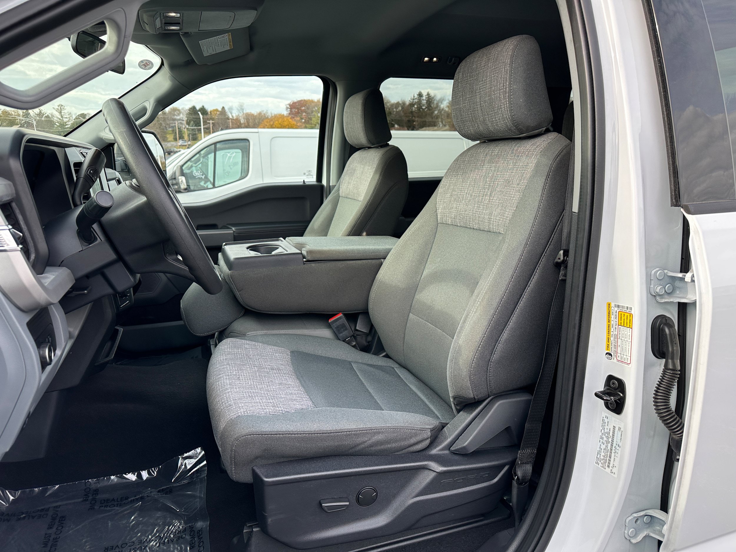 Certified 2024 Ford F250 XLT AWD/4WD image 9