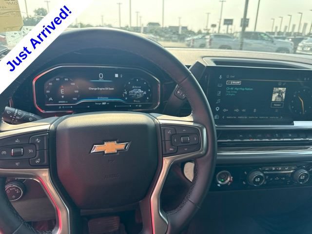 Used 2023 Chevrolet Silverado 1500 LT AWD/4WD image 10