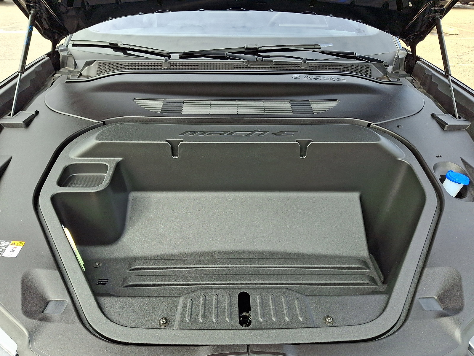 Used 2025 Ford Mustang Mach-E GT image 28