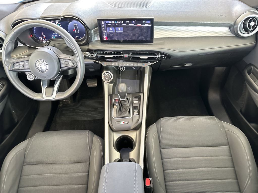 Used 2024 Alfa Romeo Tonale Ti w/ Active Assist Package image 17