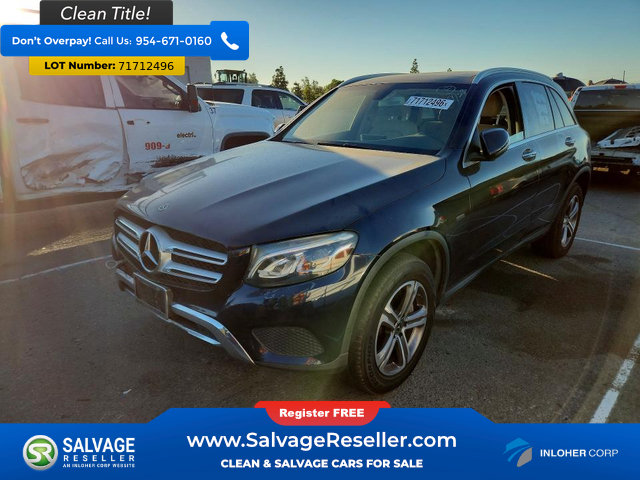 Used 2019 Mercedes-Benz GLC 350e 4MATIC w/ Premium Package image 1