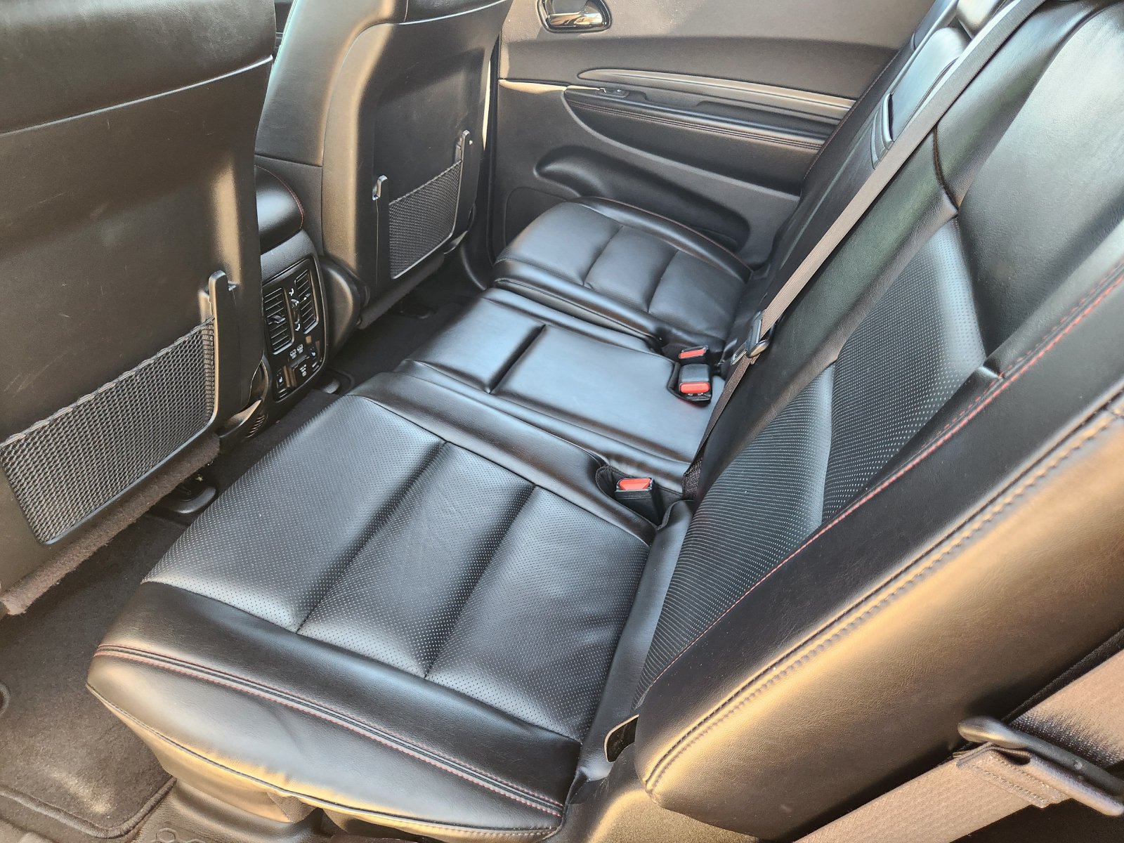 Used 2025 Dodge Durango GT AWD/4WD image 35
