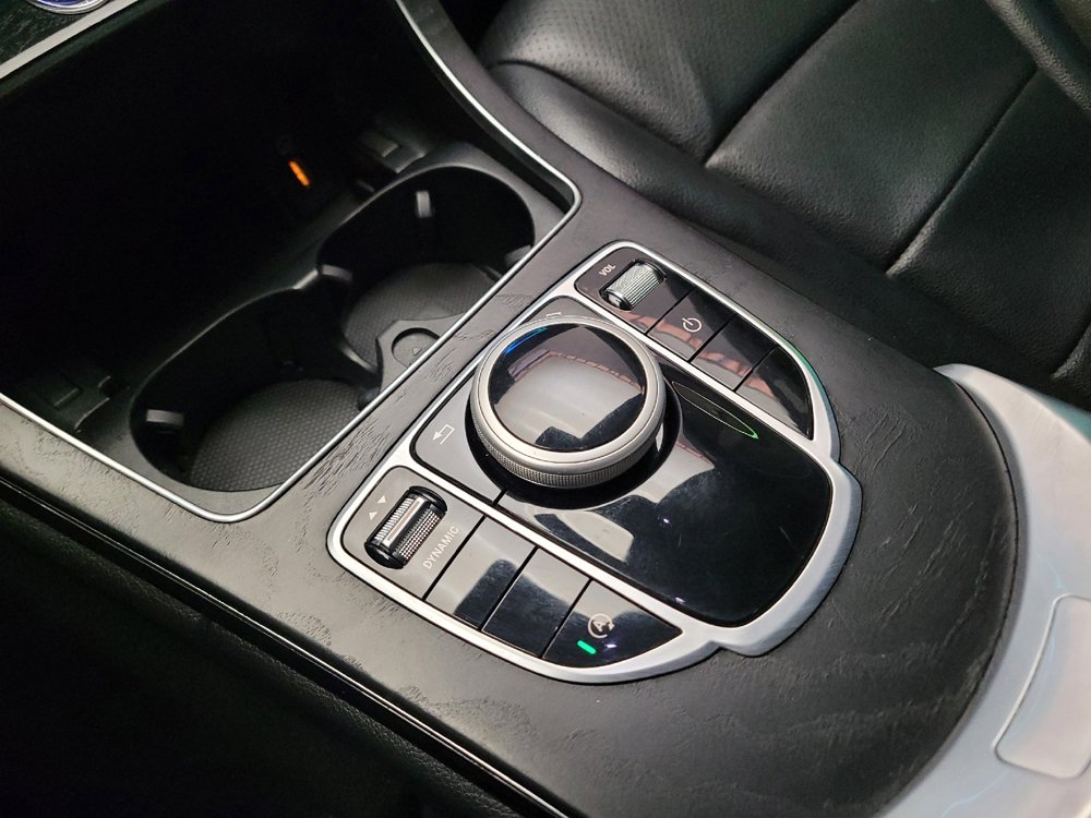 Used 2019 Mercedes-Benz C 300 Sedan image 26