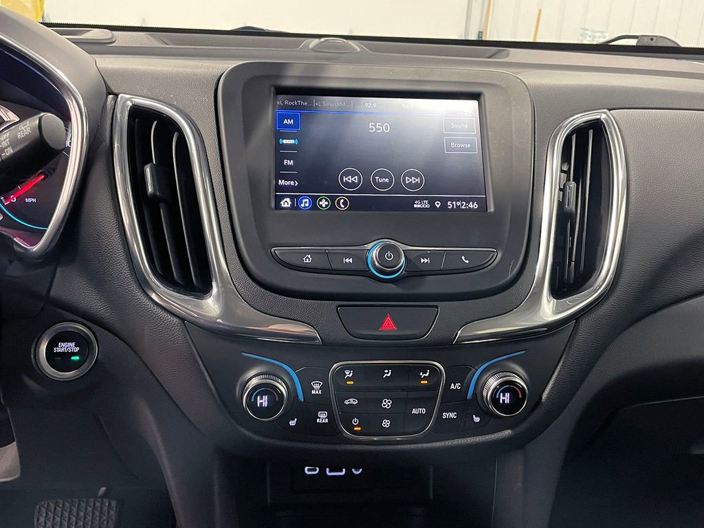 Used 2020 Chevrolet Equinox LT image 32