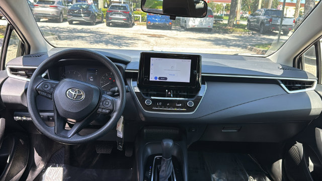 Used 2024 Toyota Corolla LE FWD image 14