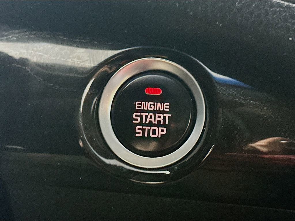 Used 2014 Kia Sorento SX w/ 3rd Row Package FWD image 27