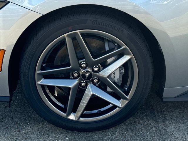 New 2026 Ford Mustang GT RWD image 4