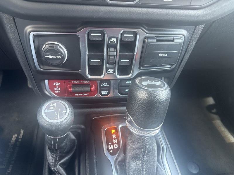 Used 2026 Jeep Wrangler Unlimited Rubicon AWD/4WD image 18