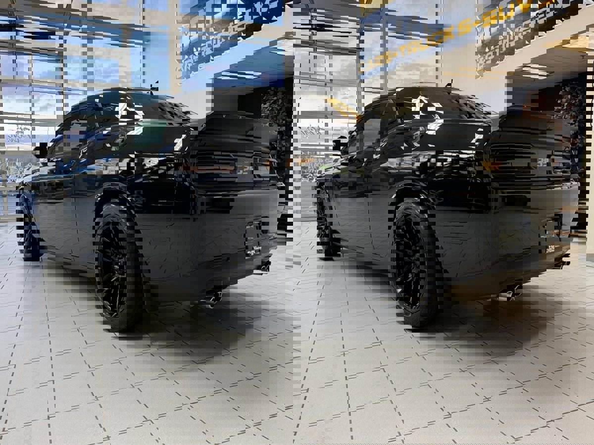 Used 2021 Dodge Challenger R/T Scat Pack w/ Plus Package image 4