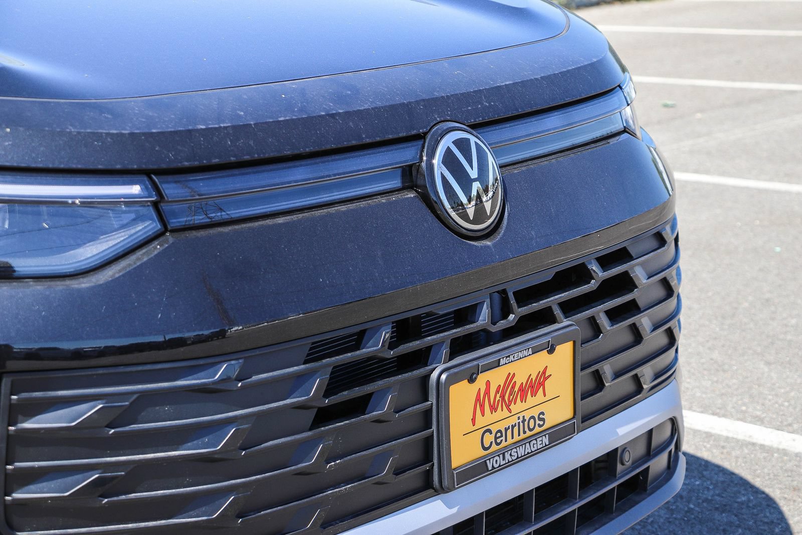 New 2026 Volkswagen Tiguan SE FWD image 5