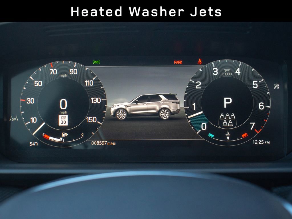 Used 2025 Land Rover Discovery Dynamic SE image 14