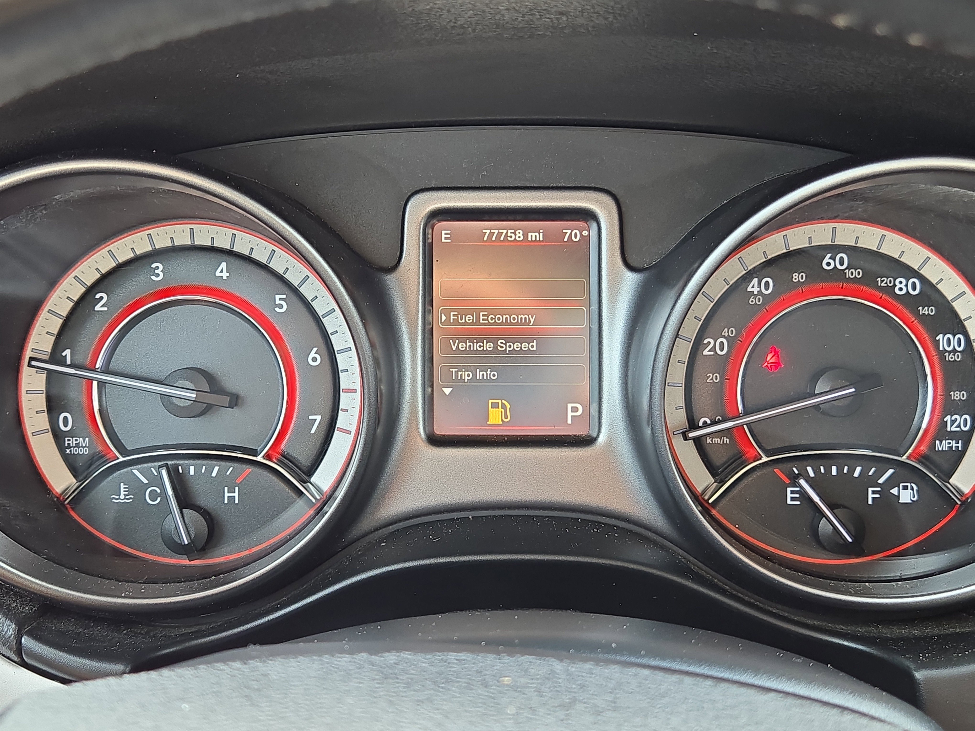 Used 2020 Dodge Journey Crossroad w/ Popular Equipment Group FWD image 27