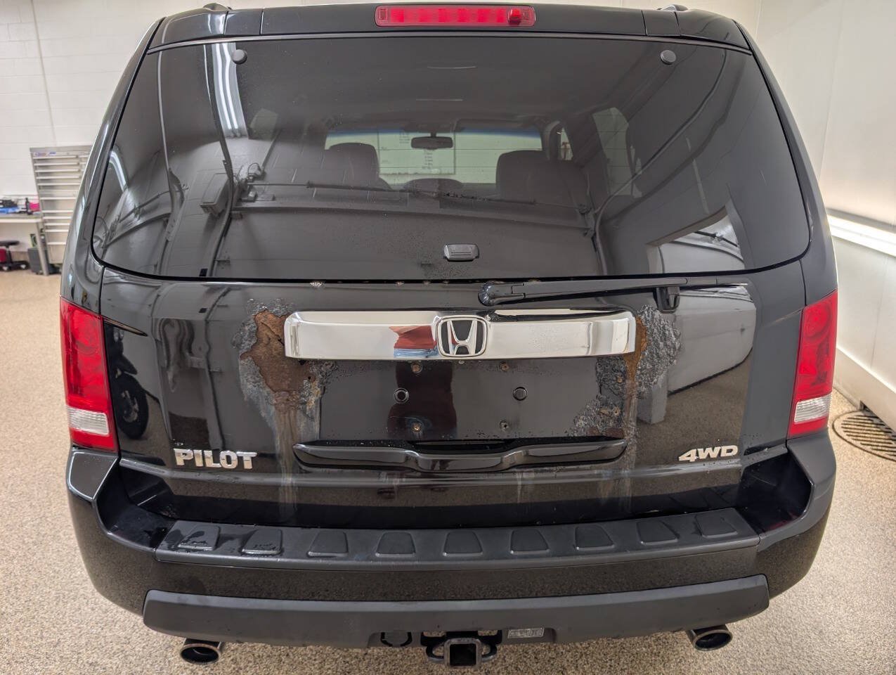 Used 2011 Honda Pilot EX-L image 16