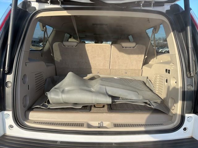 Used 2016 Cadillac Escalade ESV Premium image 8