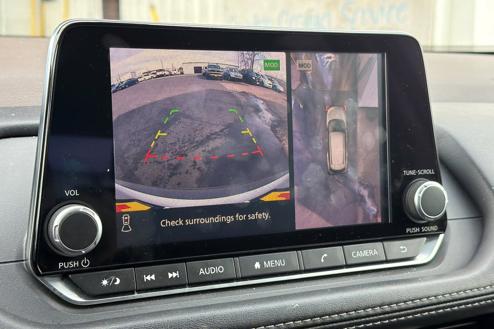 Used 2021 Nissan Rogue SV image 18