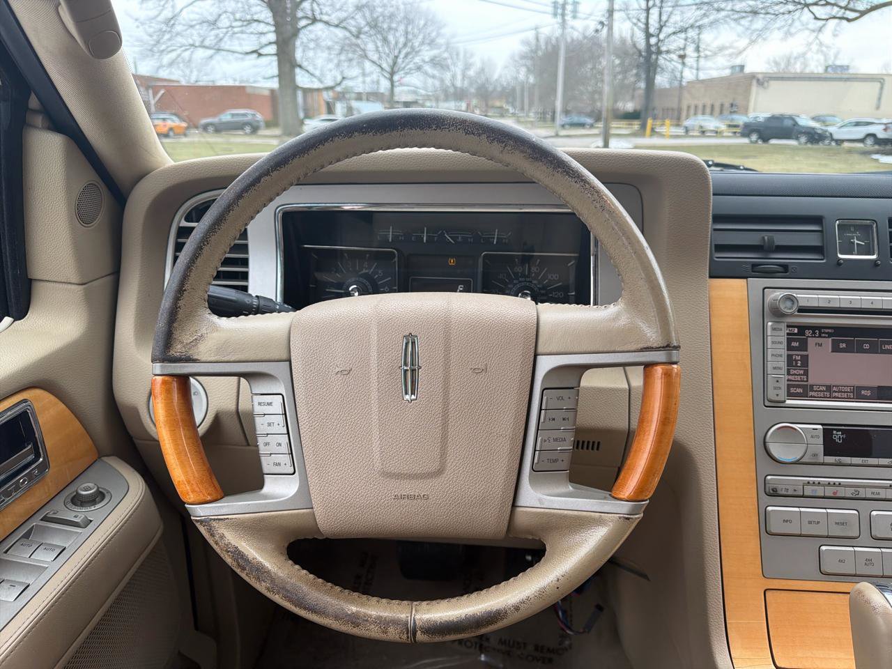 Used 2008 Lincoln Navigator L 4WD image 13