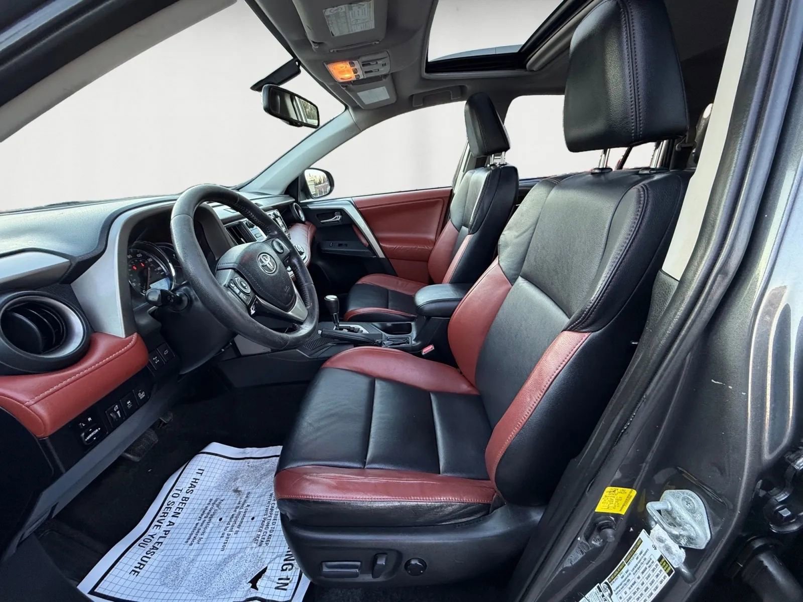 Used 2013 Toyota RAV4 Limited AWD/4WD image 9