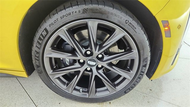 Used 2025 Cadillac CT5 V w/ Technology Package image 55