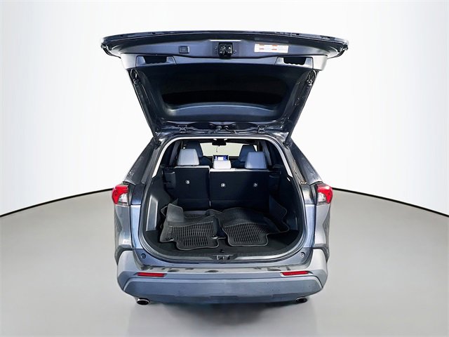 Used 2024 Toyota RAV4 XLE Premium image 28