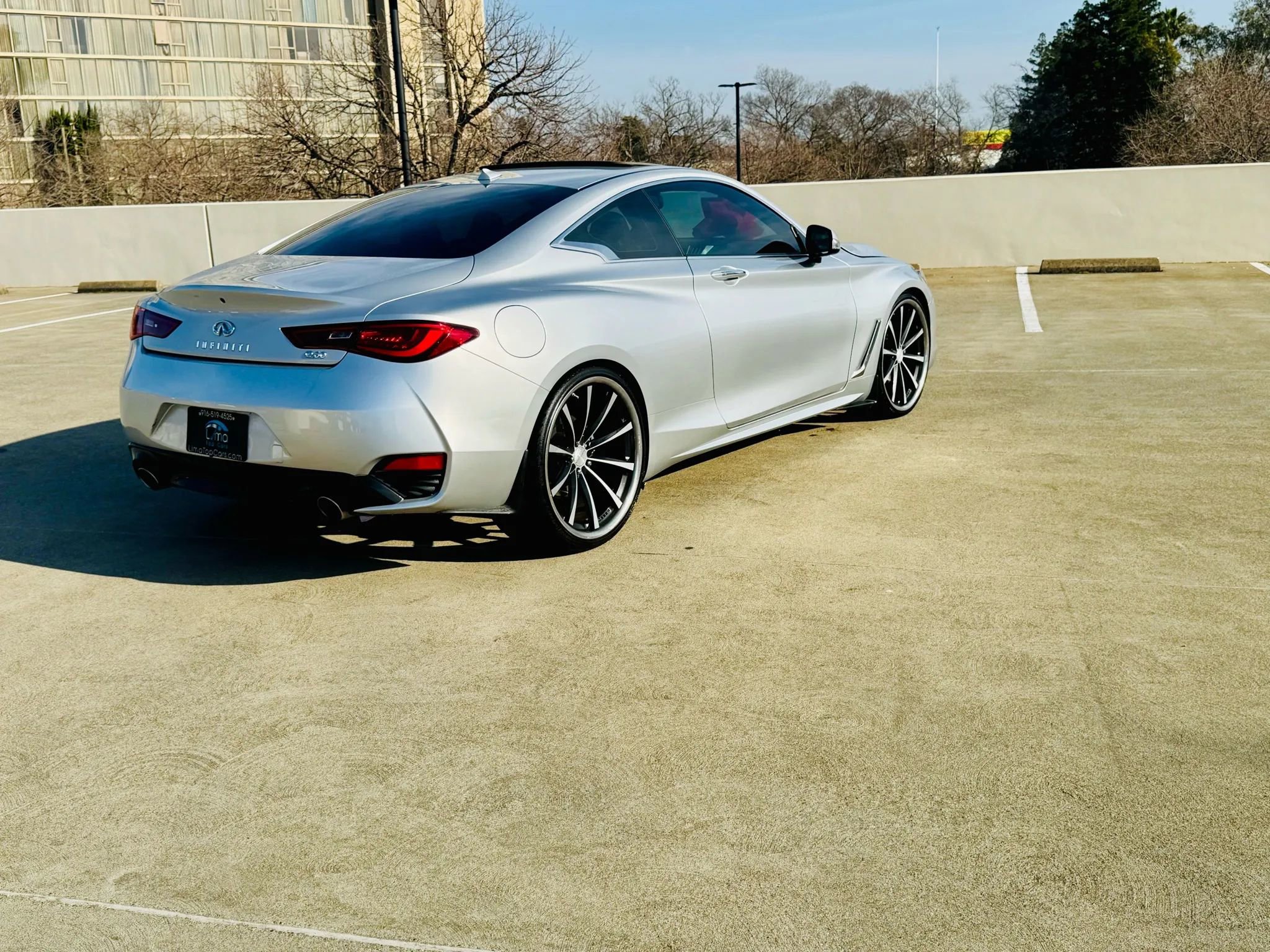 Used 2017 INFINITI Q60 3.0t w/ Premium Plus Package 3.0T image 11