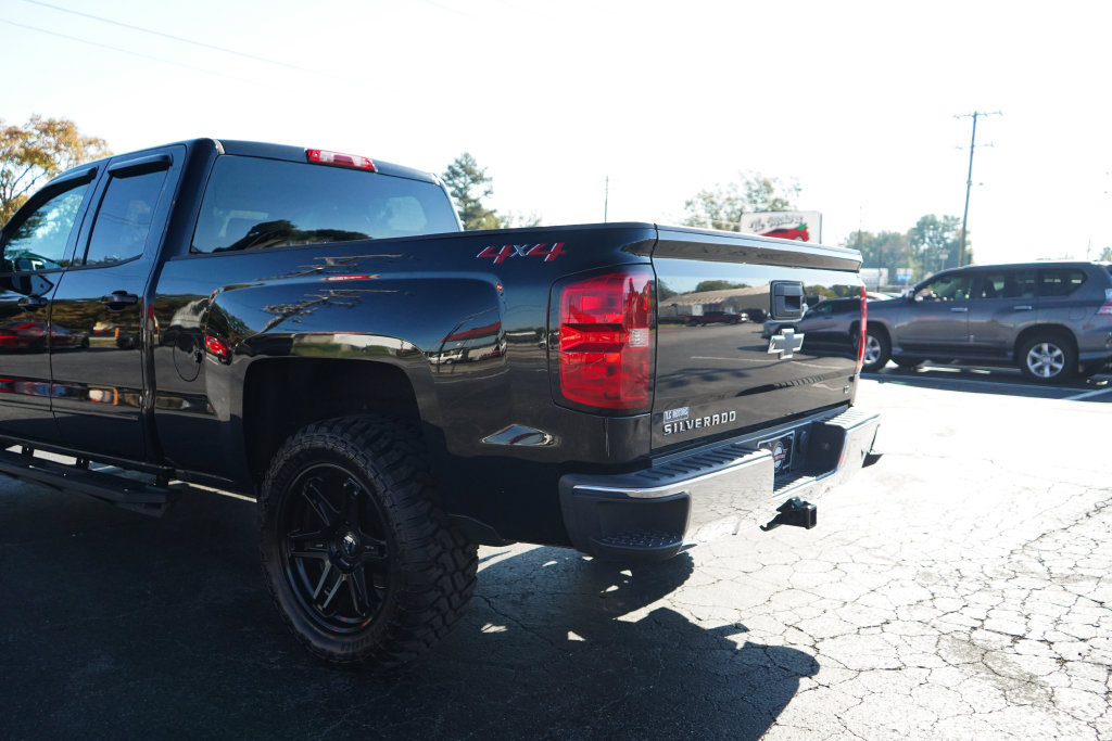 Used 2018 Chevrolet Silverado 1500 LT w/ All Star Edition AWD/4WD image 21