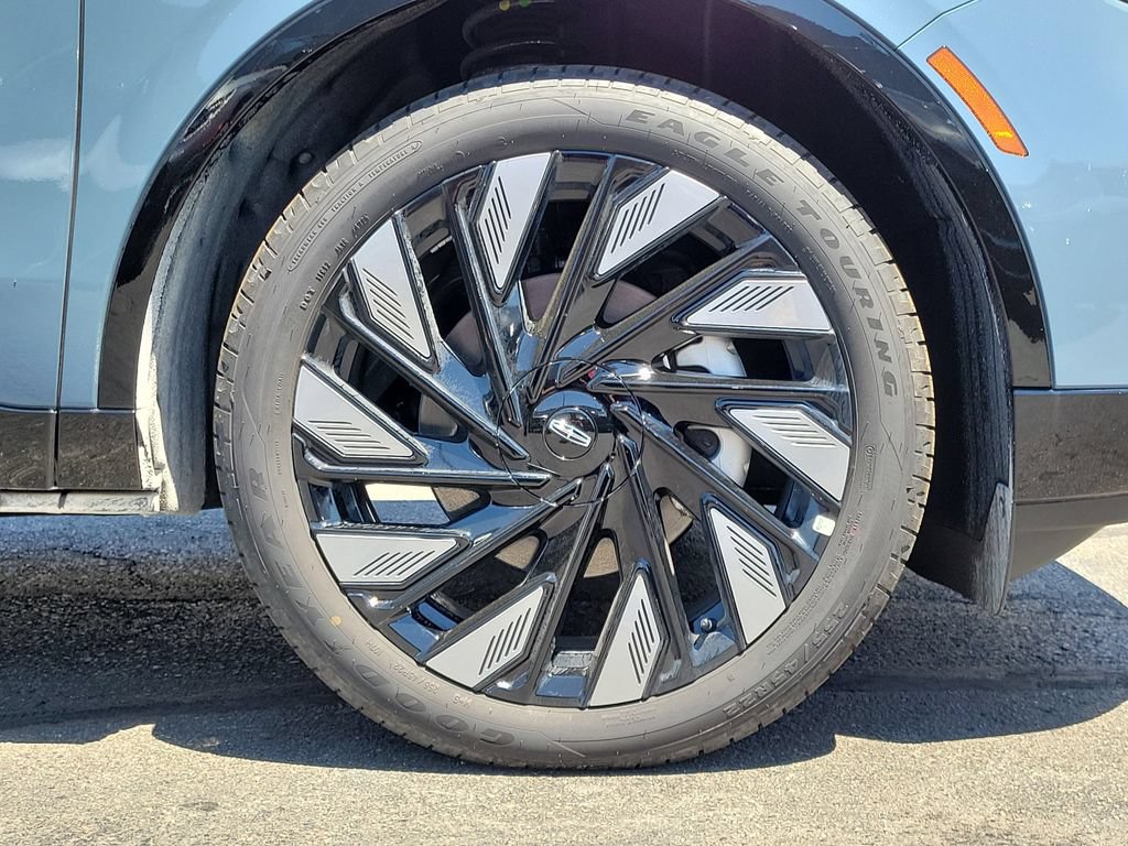 New 2026 Lincoln Nautilus Reserve w/ Jet Appearance Package AWD/4WD image 9