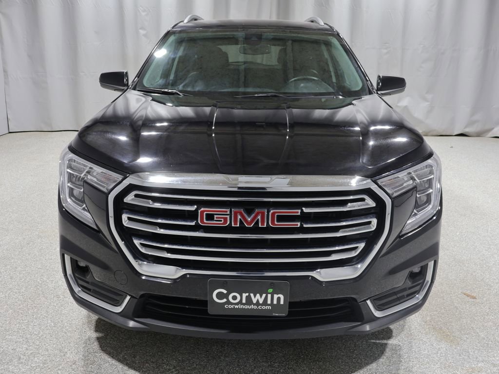 Used 2024 GMC Terrain SLT AWD/4WD image 7
