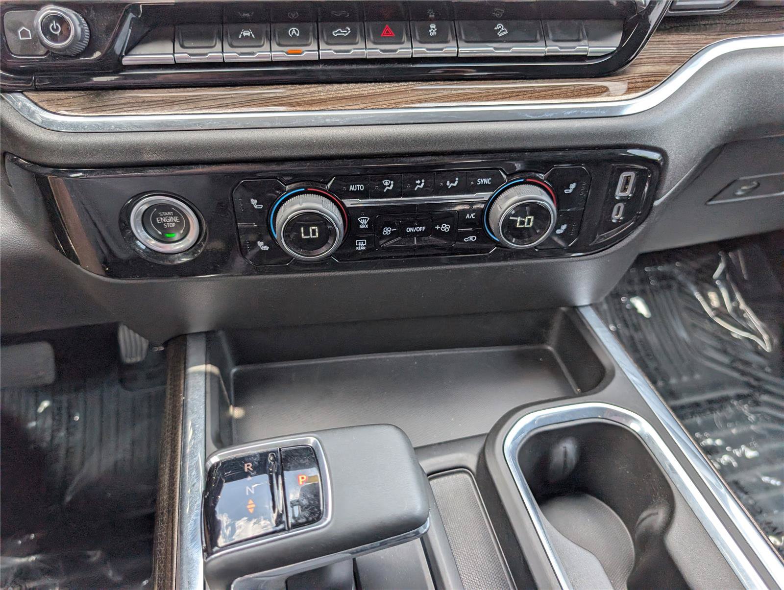 Used 2023 Chevrolet Silverado 1500 RST w/ Z71 Off-Road Package AWD/4WD image 25