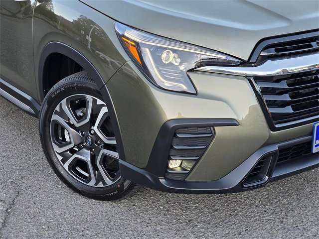 New 2025 Subaru Ascent Limited image 6