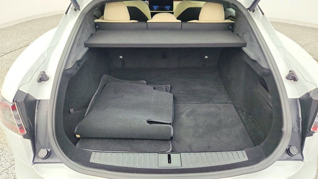 Used 2021 Tesla Model S Plaid image 25