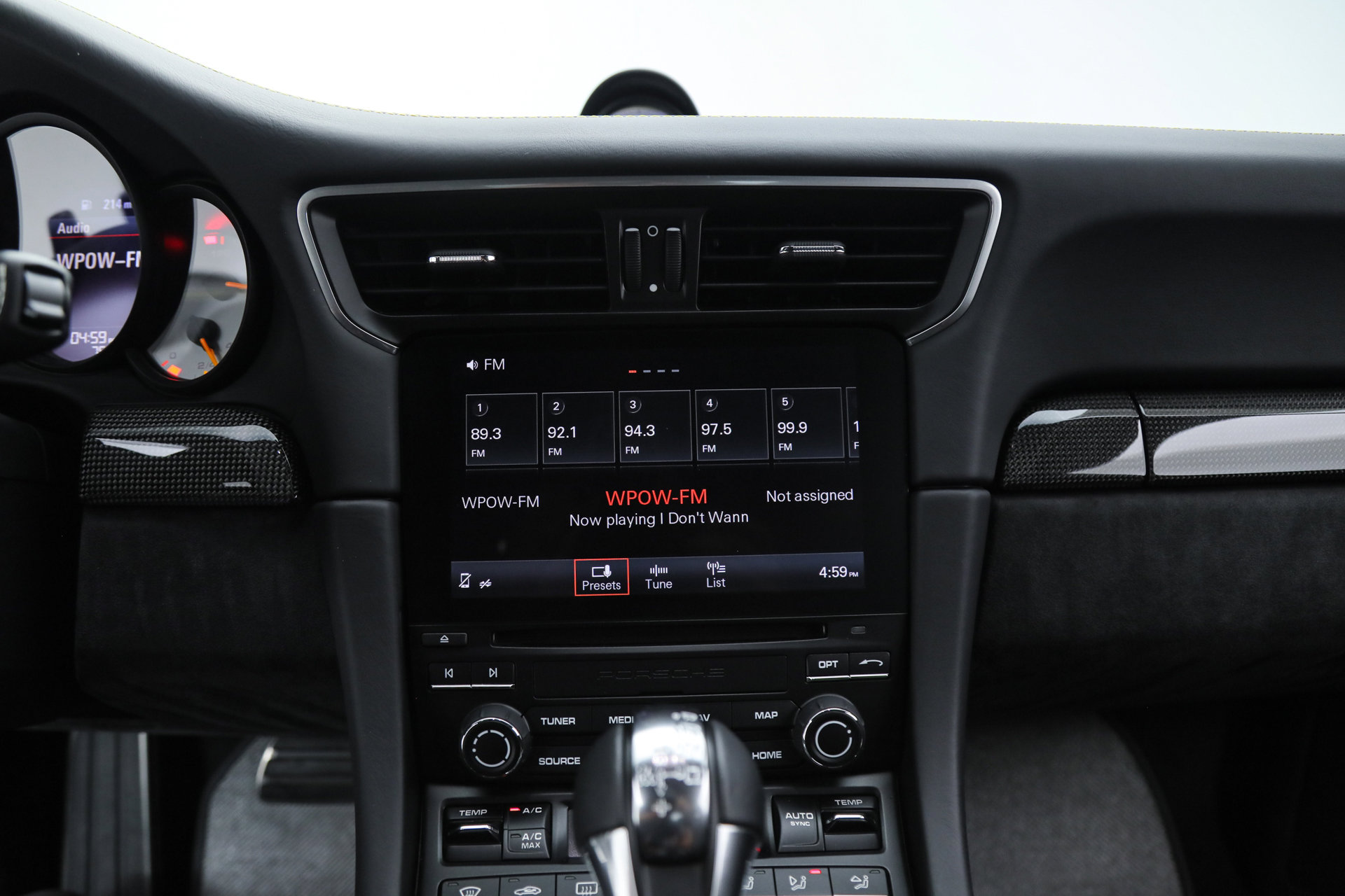 Used 2018 Porsche 911 GT2 RS image 31