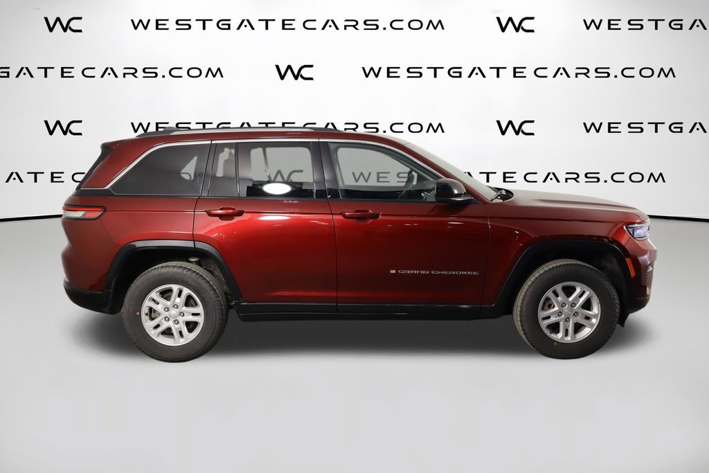 Used 2023 Jeep Grand Cherokee Laredo w/ Trailer Tow Prep Group (B) AWD/4WD image 47