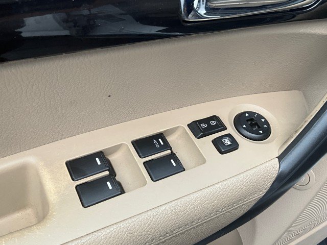 Used 2013 Kia Sorento LX w/ Convenience Pkg FWD image 24