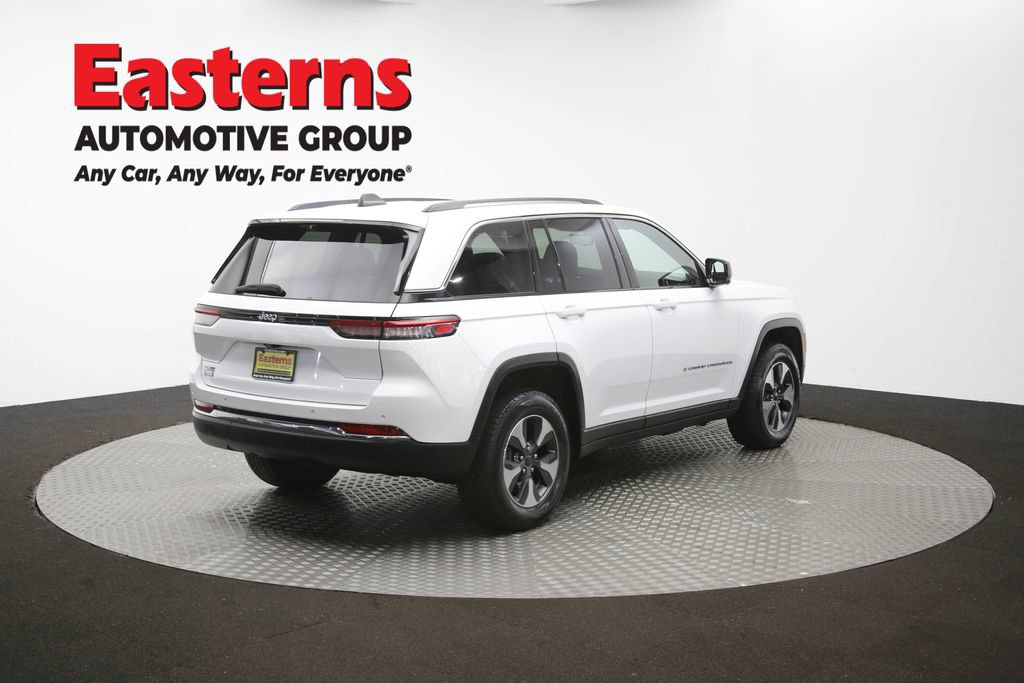 Used 2022 Jeep Grand Cherokee Limited 4xe w/ Luxury Tech Group II AWD/4WD image 44