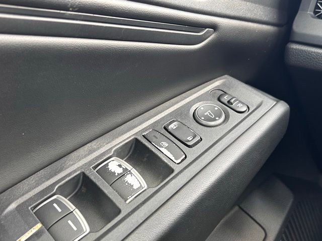 Used 2023 Honda Accord EX image 15