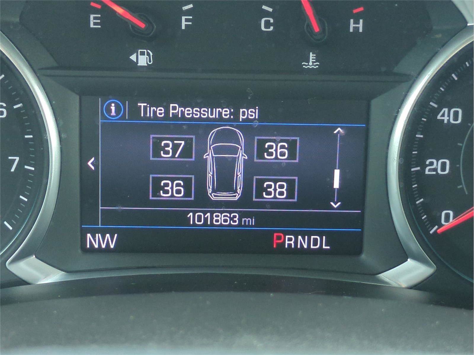 Used 2021 Chevrolet Equinox LT FWD image 22