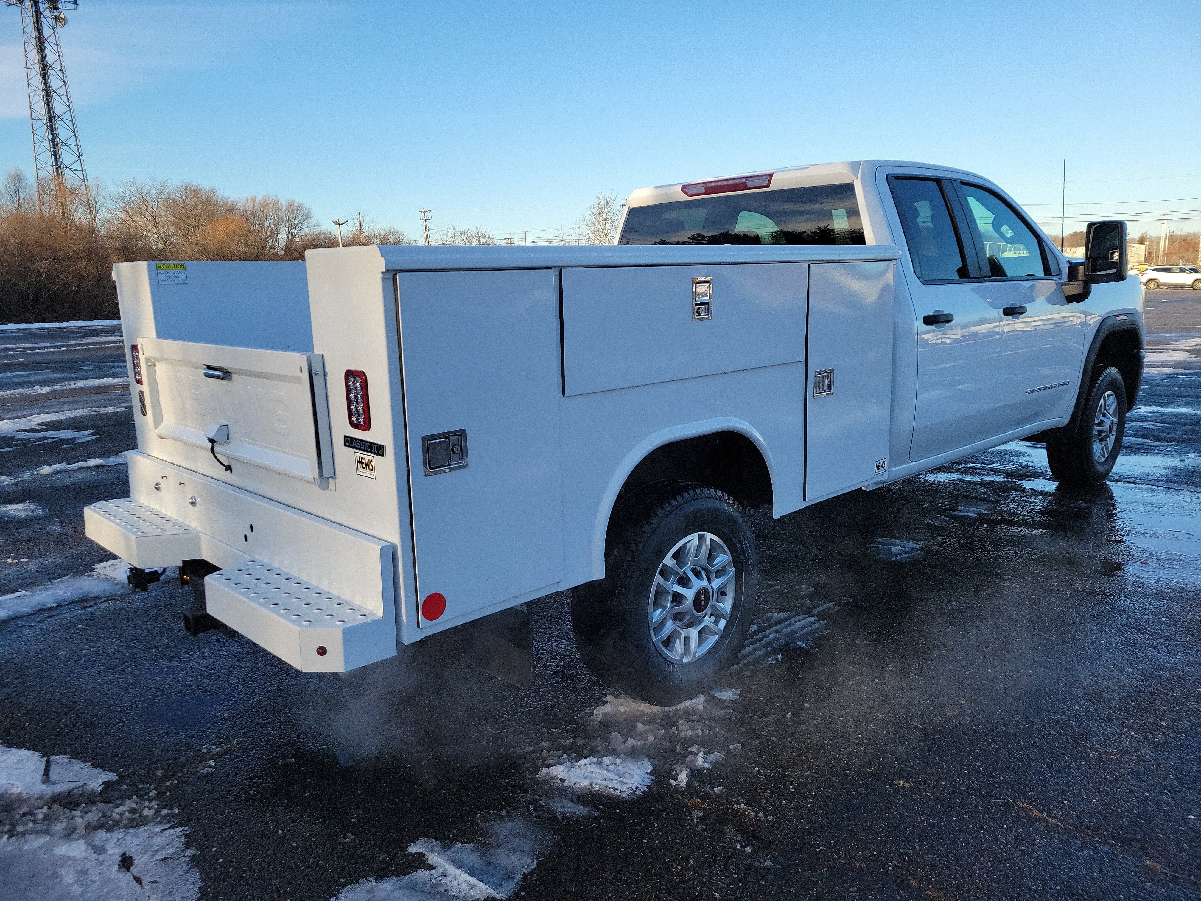 New 2026 GMC Sierra 2500 Pro w/ Convenience Package image 7
