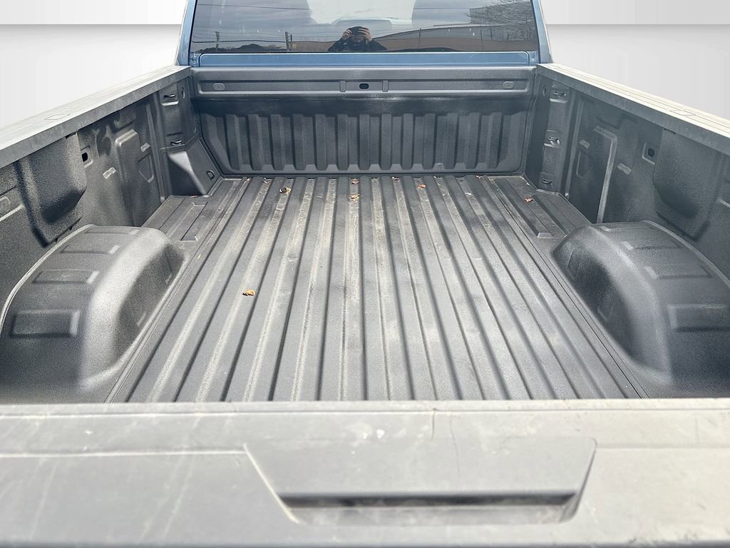 Used 2025 Chevrolet Silverado 2500 Custom w/ Custom Value Package AWD/4WD image 24