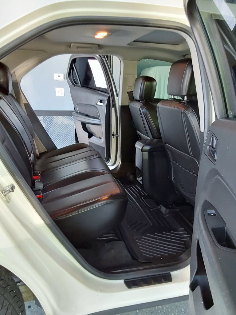 Used 2012 Chevrolet Equinox LT FWD image 21
