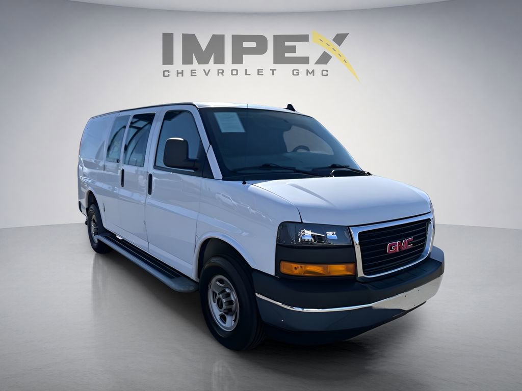 Used 2023 GMC Savana 2500 w/ Driver Convenience Package RWD image 8