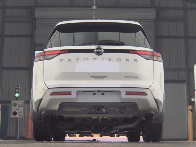 Used 2025 Nissan Pathfinder Platinum w/ Cargo Package FWD image 8