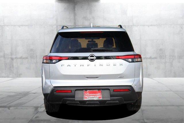 Certified 2025 Nissan Pathfinder SV AWD/4WD image 6