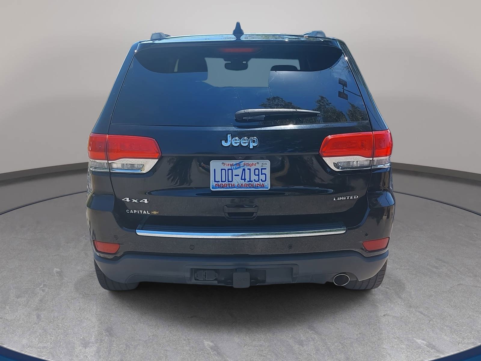 Used 2018 Jeep Grand Cherokee Limited w/ Luxury Group II AWD/4WD image 6